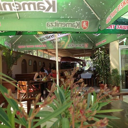 Family Hotel Diana Tsarevo Bagian luar foto