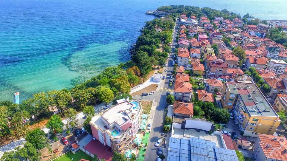 Family Hotel Diana Tsarevo Bagian luar foto